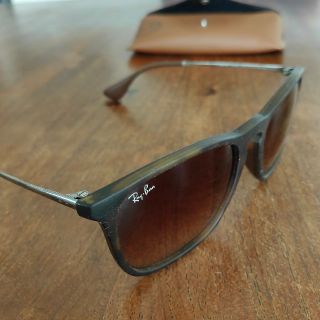 展示品Ray Banレイバン軽量サングラス74287 クリスCHRIS鼈甲 B