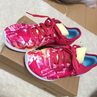 リーボック(Reebok)のリーボック スカイケープ(スニーカー)