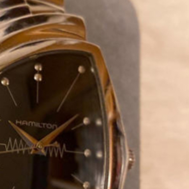 VENTURA(ベンチュラ)のHAMILTON ベンチュラ H244110 銀蛇腹 メンズの時計(腕時計(アナログ))の商品写真