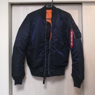 アルファインダストリーズ(ALPHA INDUSTRIES)のアルファ リムーブビフォアフライト フライトジャケット MA1(フライトジャケット)