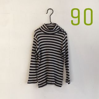 ユニクロ(UNIQLO)の【UNIQLO】タートルネック カットソー〔90cm〕モノトーン ボーダー(Tシャツ/カットソー)