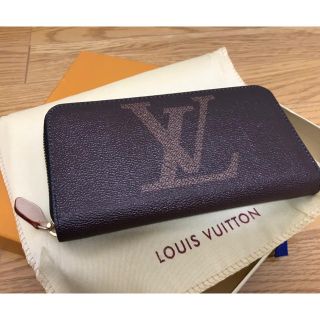 ルイヴィトン(LOUIS VUITTON)のルイビトン★長財布(財布)