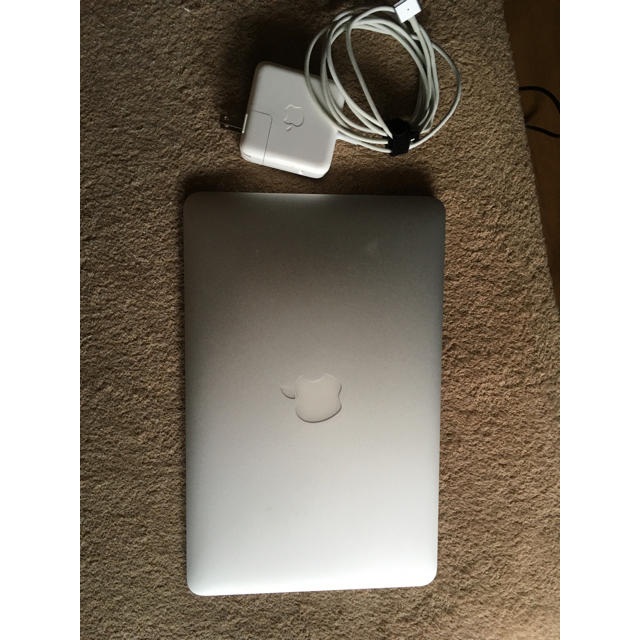 【ジャンク品】MacBook Air early 2015 11インチ 初期化済