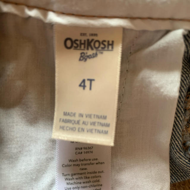 OshKosh(オシュコシュ)の値下げ！！【美品】OSHKOSH B'gosh ジャンパースカート　4T キッズ/ベビー/マタニティのキッズ服女の子用(90cm~)(ワンピース)の商品写真