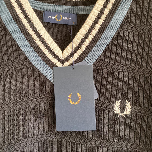 FRED PERRY(フレッドペリー)のフレッドペリーベスト メンズのトップス(ベスト)の商品写真