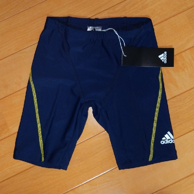 adidas(アディダス)の★ゆうひ様専用★【新品】adidas水着120cm キッズ/ベビー/マタニティのキッズ服男の子用(90cm~)(水着)の商品写真