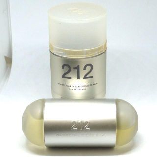 キャロライナヘレナ(CAROLINA HERRERA)のキャロライナヘレナ 212 香水 60ml(香水(女性用))