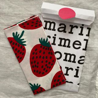 マリメッコ(marimekko)の未開封　マンシッカ　ノベルティ　(ノベルティグッズ)