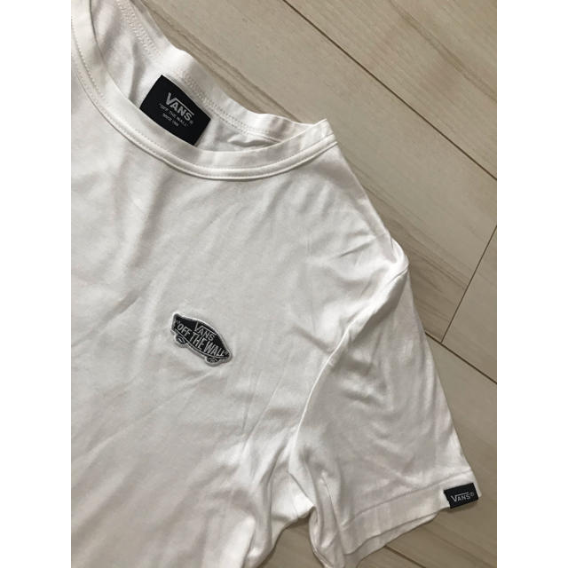 VANS(ヴァンズ)のvans Tシャツ レディースのトップス(Tシャツ(半袖/袖なし))の商品写真