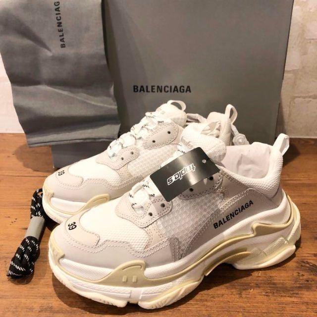 balenciaga triple s 39