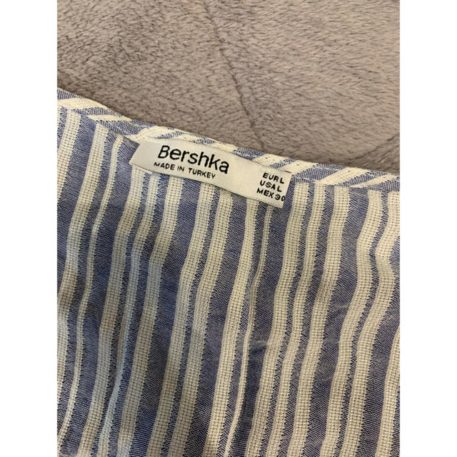 Bershka(ベルシュカ)のBershka ワンピース レディースのワンピース(ロングワンピース/マキシワンピース)の商品写真