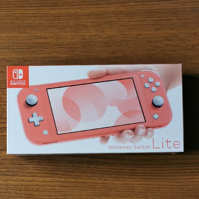 新品未開封 ニンテンドースイッチ ライト コーラル