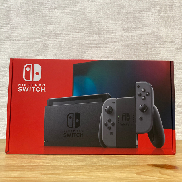 Nintendo Switch(ニンテンドースイッチ)の【新品未開封】Switch 任天堂スイッチ 本体 グレー ニンテンドウ エンタメ/ホビーのゲームソフト/ゲーム機本体(家庭用ゲーム機本体)の商品写真