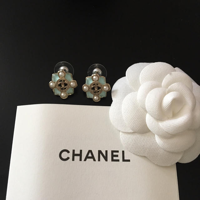 CHANEL(シャネル)のシャネル☆2016春夏新作ピアス レディースのアクセサリー(ピアス)の商品写真