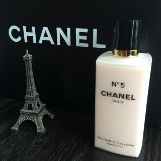 シャネル(CHANEL)のシャネル☆No5ボディミルク(ボディローション/ミルク)