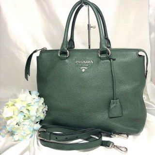 プラダ(PRADA)のプラダ　ハンドバッグ　緑　2way　美品☆(ハンドバッグ)