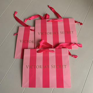 ヴィクトリアズシークレット(Victoria's Secret)のVICTORIA'S SECRET ヴィクトリアズシークレット　紙袋 3枚セット(ショップ袋)