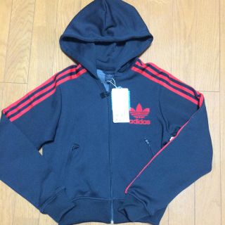 アディダス(adidas)の♡未使用 adidas パーカー♡(パーカー)