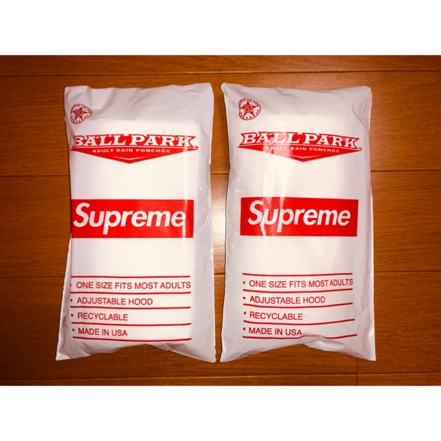 Supreme(シュプリーム)のシュプリーム　ノベルティ　ポンチョ　Ballpark Poncho  3個セット メンズのジャケット/アウター(ポンチョ)の商品写真