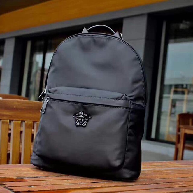 VERSACE - VERSACE バックパック リュック 新品 未使用の通販 by