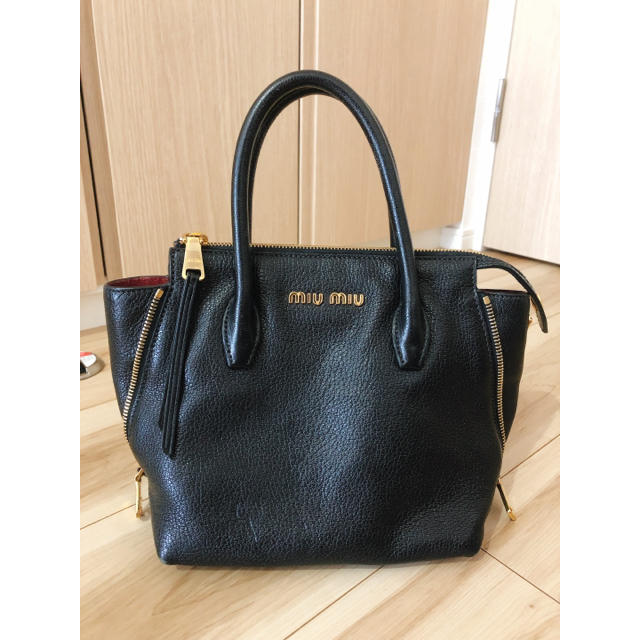 miumiu バッグバッグ