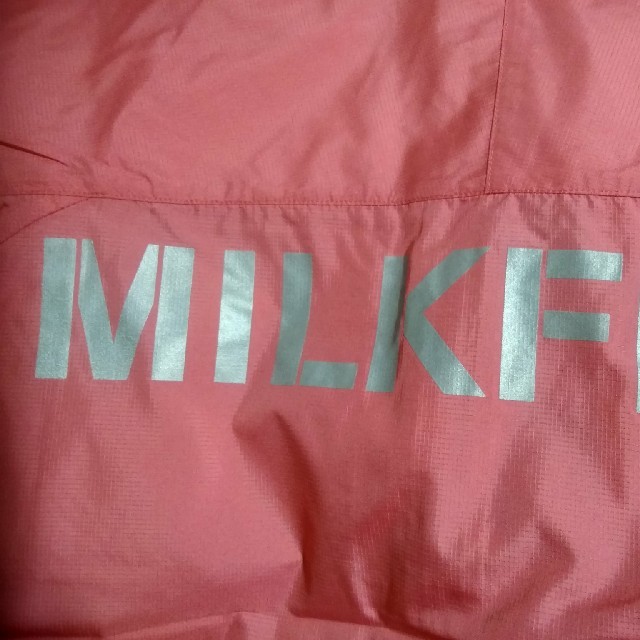 MILKFED.(ミルクフェド)の今週末まで値下げ！ミルクフェド♡ナイロンパーカー レディースのジャケット/アウター(ナイロンジャケット)の商品写真