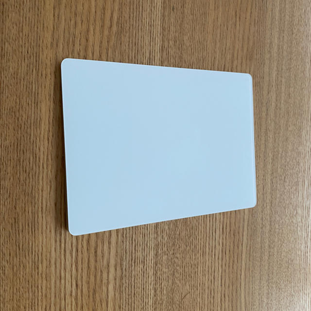 Apple(アップル)のMagic Trackpad 2の販売です。 スマホ/家電/カメラのPC/タブレット(PC周辺機器)の商品写真