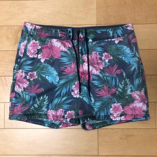 エイチアンドエム(H&M)のH&M 花柄 水陸両用ショートパンツ　スウィムパンツ　アロハ(水着)