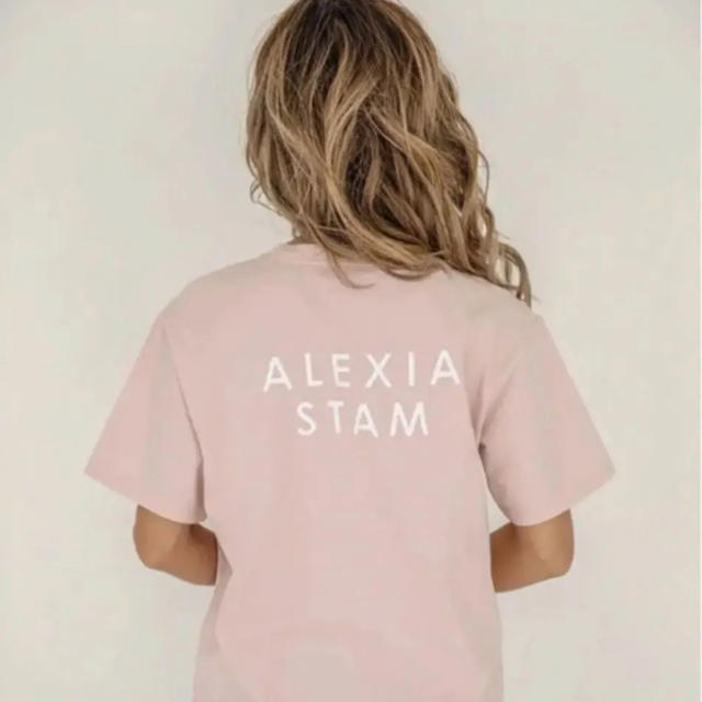 ALEXIA STAM(アリシアスタン)のアリシアスタン  ピンク　ロゴティーシャツ レディースのトップス(Tシャツ(半袖/袖なし))の商品写真