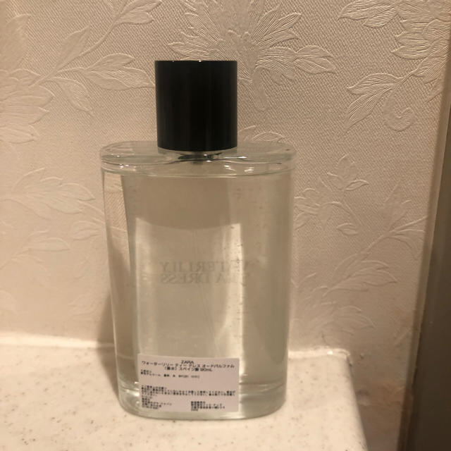 ZARA(ザラ)のZARA×Jo Malone  WATERLILY TEA DRESS コスメ/美容の香水(ユニセックス)の商品写真