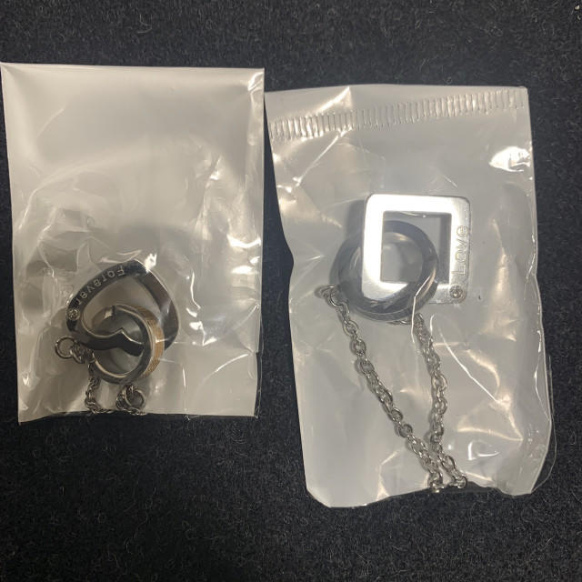 ペアネックレス リング レディース メンズ おそろプレゼント レディースのアクセサリー(ブレスレット/バングル)の商品写真