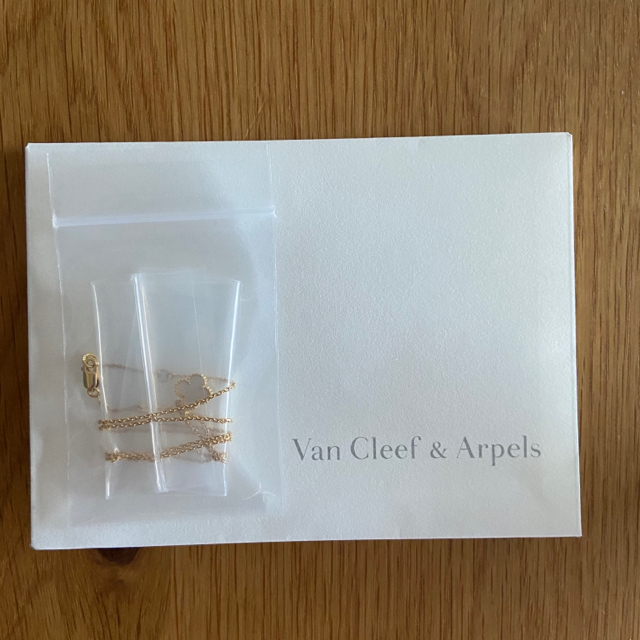 Van Cleef & Arpels(ヴァンクリーフアンドアーペル)のヴァンクリーフ スィートアルハンブラ ネックレス レディースのアクセサリー(ネックレス)の商品写真