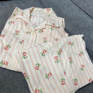 ローラアシュレイ(LAURA ASHLEY)のローラアシュレイ　♡  パジャマ(パジャマ)