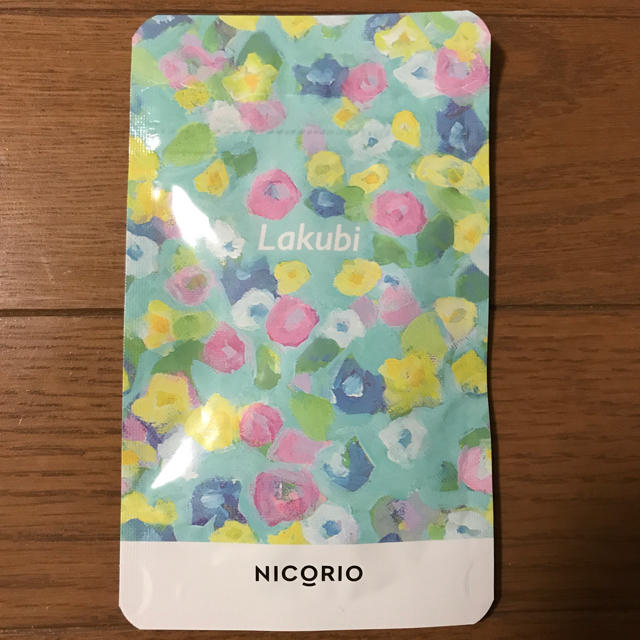 【新品未使用】ニコリオ　Lakubi