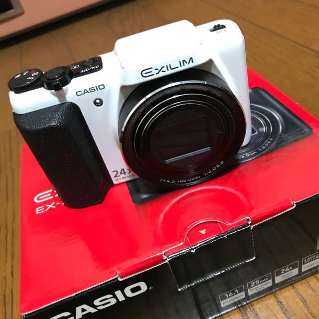 CASIO EXILIM EX-H50 デジタルカメラ