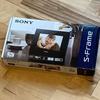 ソニー(SONY)のソニー SONY デジタルフォトフレーム DPF-D720(フォトフレーム)