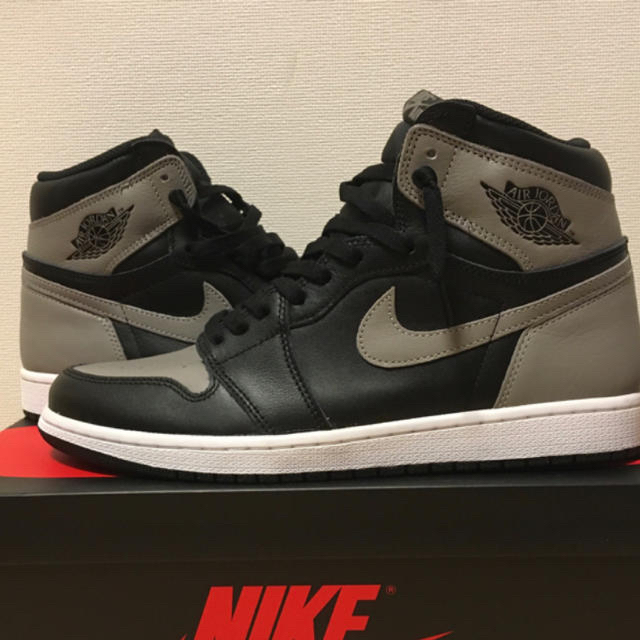 NIKE(ナイキ)のナイキ　エアジョーダン1  shadow  air jordan1  nike メンズの靴/シューズ(スニーカー)の商品写真