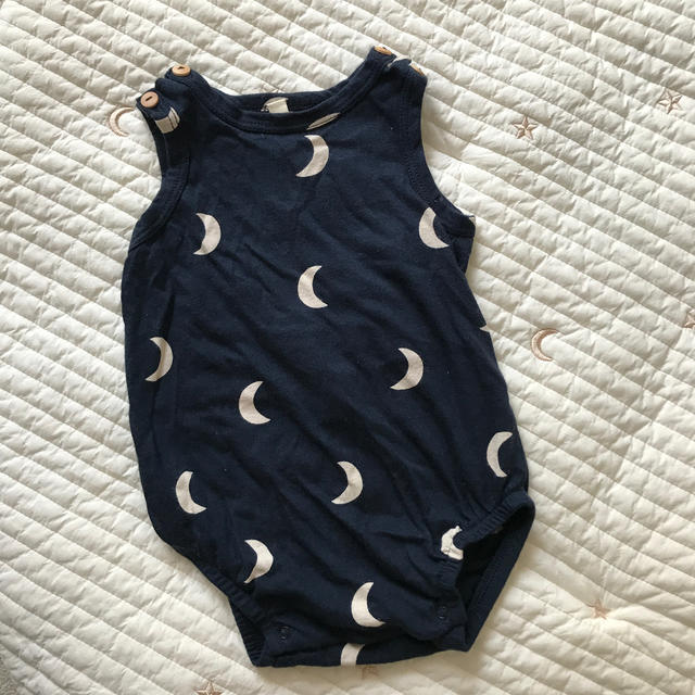 オーガニックズーロンパース キッズ/ベビー/マタニティのベビー服(~85cm)(ロンパース)の商品写真
