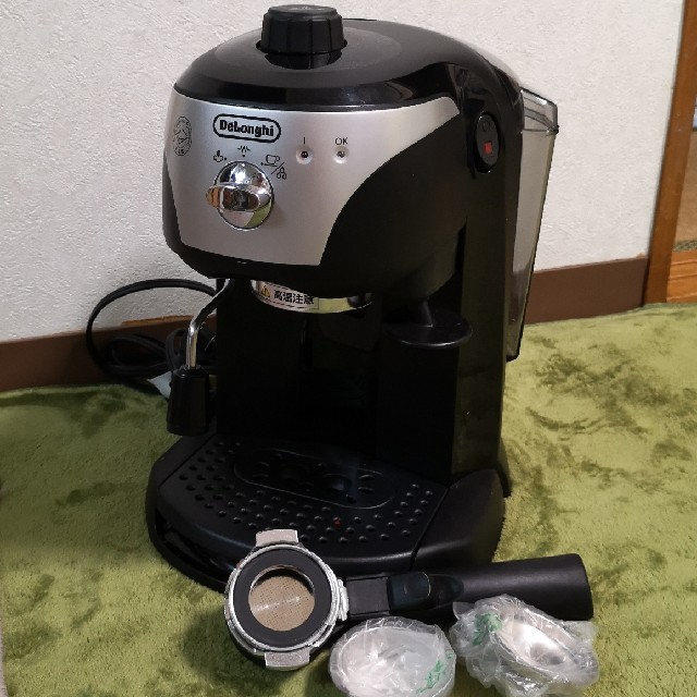 コーヒーメーカー美品　交渉可　デロンギ　コーヒーメーカー