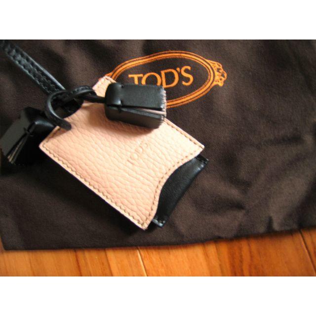 TOD'S(トッズ)のtod's JOYトートバッグLサイズ ベージュ レディースのバッグ(トートバッグ)の商品写真