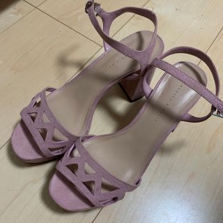 チャールズアンドキース(Charles and Keith)のCharles and Keith ストラップサンダル(サンダル)