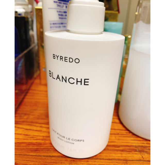 Jo Malone(ジョーマローン)のbyredo blanche バイレードボディーローション コスメ/美容のボディケア(ボディローション/ミルク)の商品写真