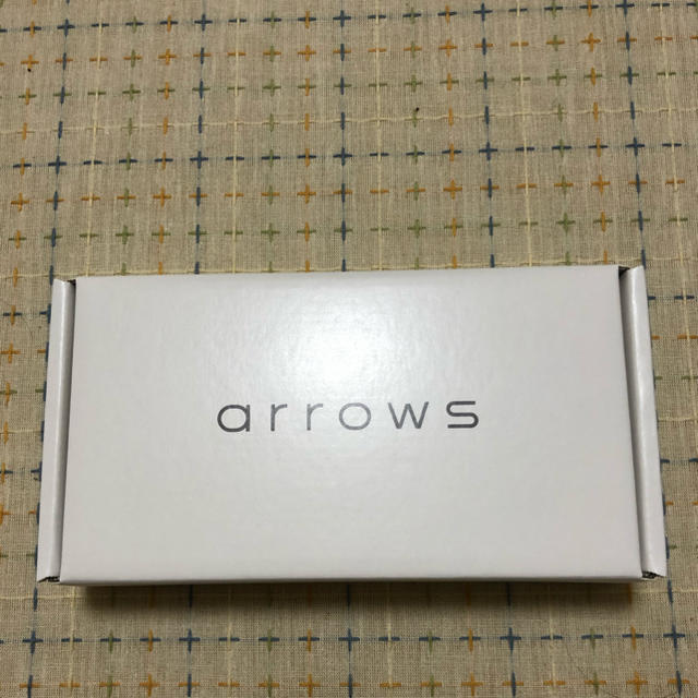 Fujitsu 富士通 arrows M-05 新品未使用 SIMフリー