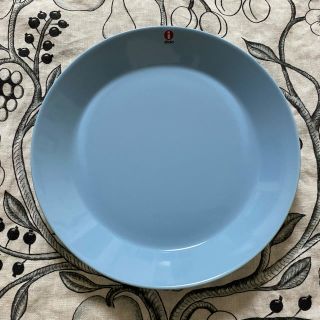 イッタラ(iittala)の【新品未使用】イッタラ　ティーマ 21㎝　ライトブルー(食器)