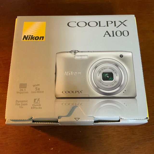 NIKON ニコン COOLPIX A100 デジタルカメラ