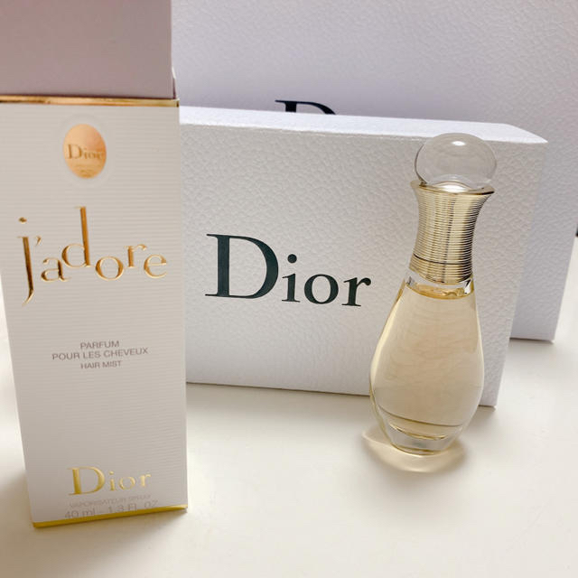 Christian Dior(クリスチャンディオール)の新品未使用　Dior jadore ヘアミスト40ml コスメ/美容のヘアケア/スタイリング(ヘアウォーター/ヘアミスト)の商品写真