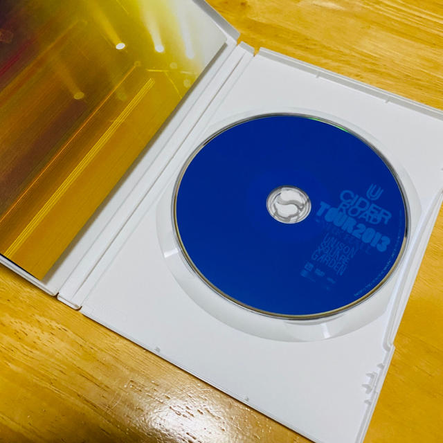 UNISON SQUARE GARDEN(ユニゾンスクエアガーデン)の【美品】UNISON SQUARE GARDEN「CIDER ROAD」2013 エンタメ/ホビーのDVD/ブルーレイ(ミュージック)の商品写真