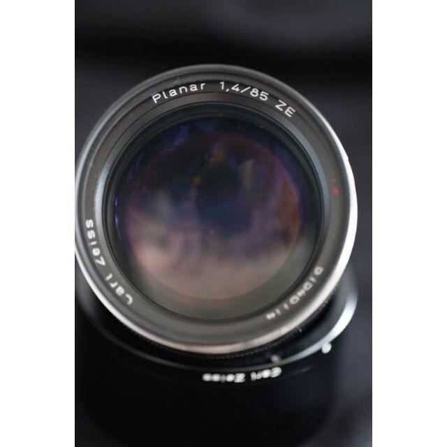 美品　Carl Zeiss EFマウント　プラナー85ｍｍF1.4