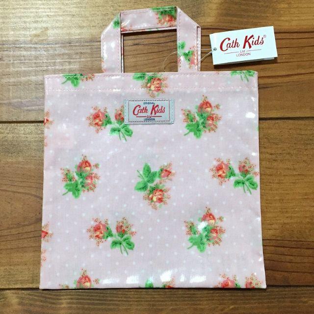 Cath Kidston(キャスキッドソン)の新品 キャスキッドソン キッズミニバッグ ローズスプリグピンク レディースのバッグ(トートバッグ)の商品写真