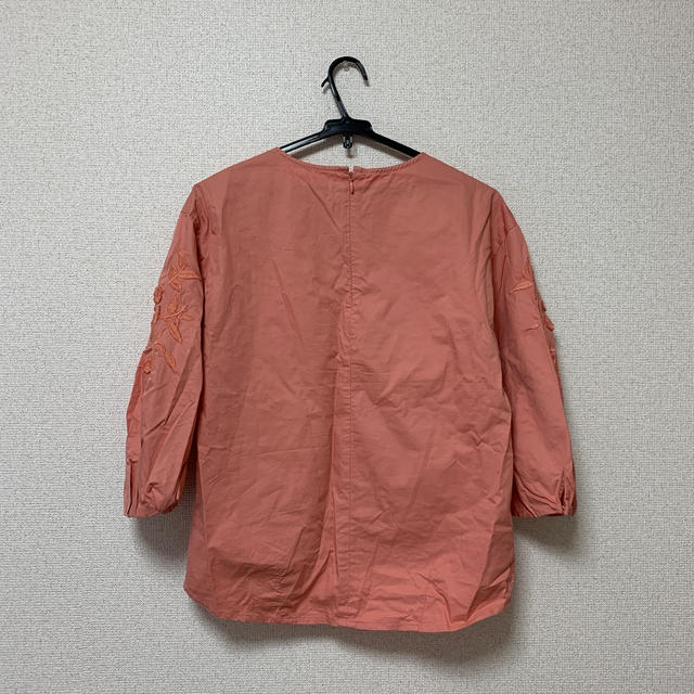 Arnold Palmer(アーノルドパーマー)のアーノルドパーマー ピンクシャツ トップス レディースのトップス(シャツ/ブラウス(長袖/七分))の商品写真